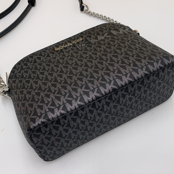 MICHAEL KORS Jet Set Medium Logo Dome Satchel Crossbody 
Black/Silver 
NWT - Picture 2 of 16